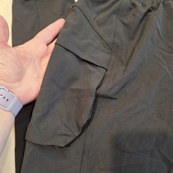 Avalanche Outdoor Supply Company Women's Black High Waisted Relaxed Fit Cargo XS - Picture 8 of 13